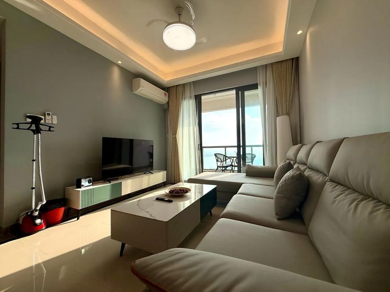 Chill Top Floor Suite 2Br At R&F Ciq Τζόχορ Μπάχρου 0*,  Μαλαισία